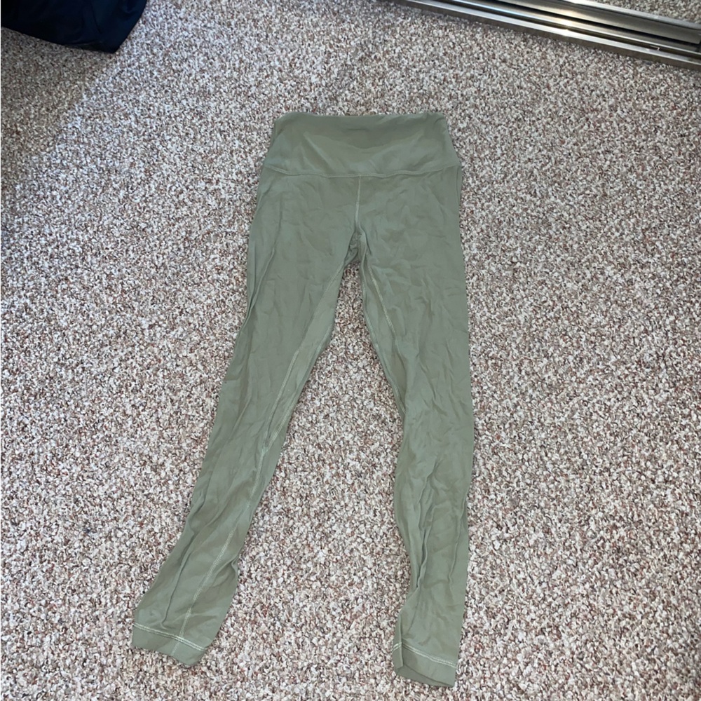 Lululemon align size 4 25”